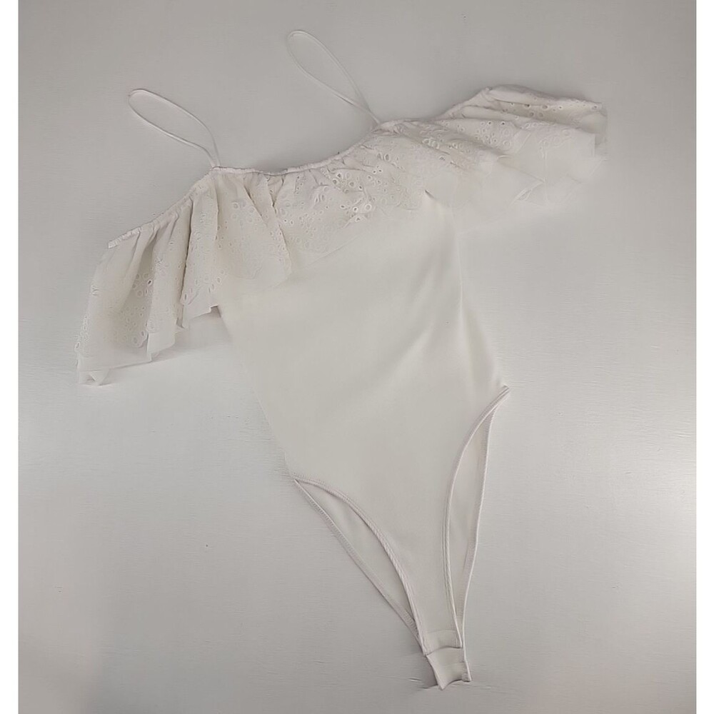Zara Medium | White Babydoll Bodysuit Ruffle Ribbed Off Shoulder Soft Girl Solid
